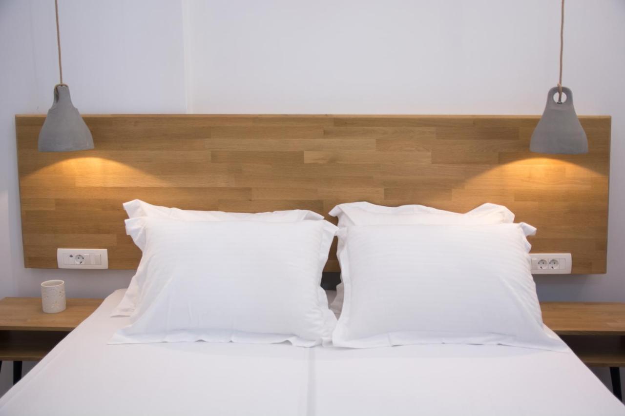 Amphitrite Suites Santorini Вотон Экстерьер фото