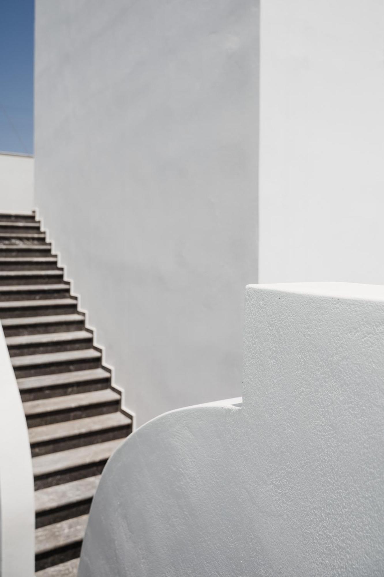 Amphitrite Suites Santorini Вотон Экстерьер фото