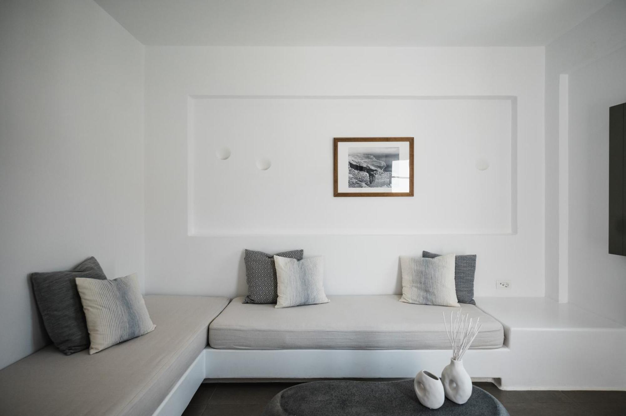 Amphitrite Suites Santorini Вотон Экстерьер фото