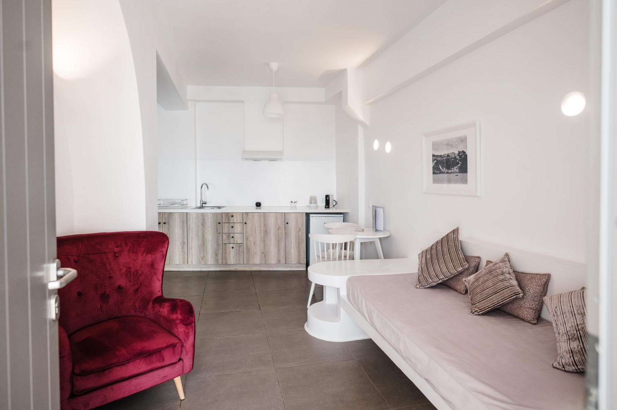 Amphitrite Suites Santorini Вотон Экстерьер фото